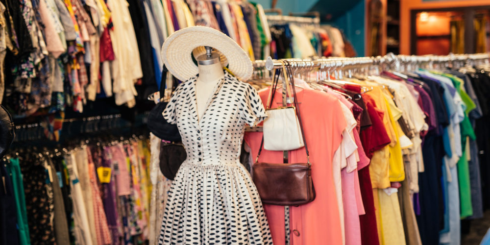 chicago-knee-deep-vintage-shopping-3